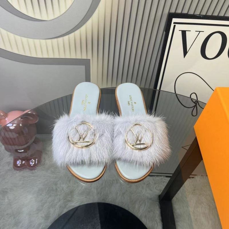 Louis Vuitton Slippers